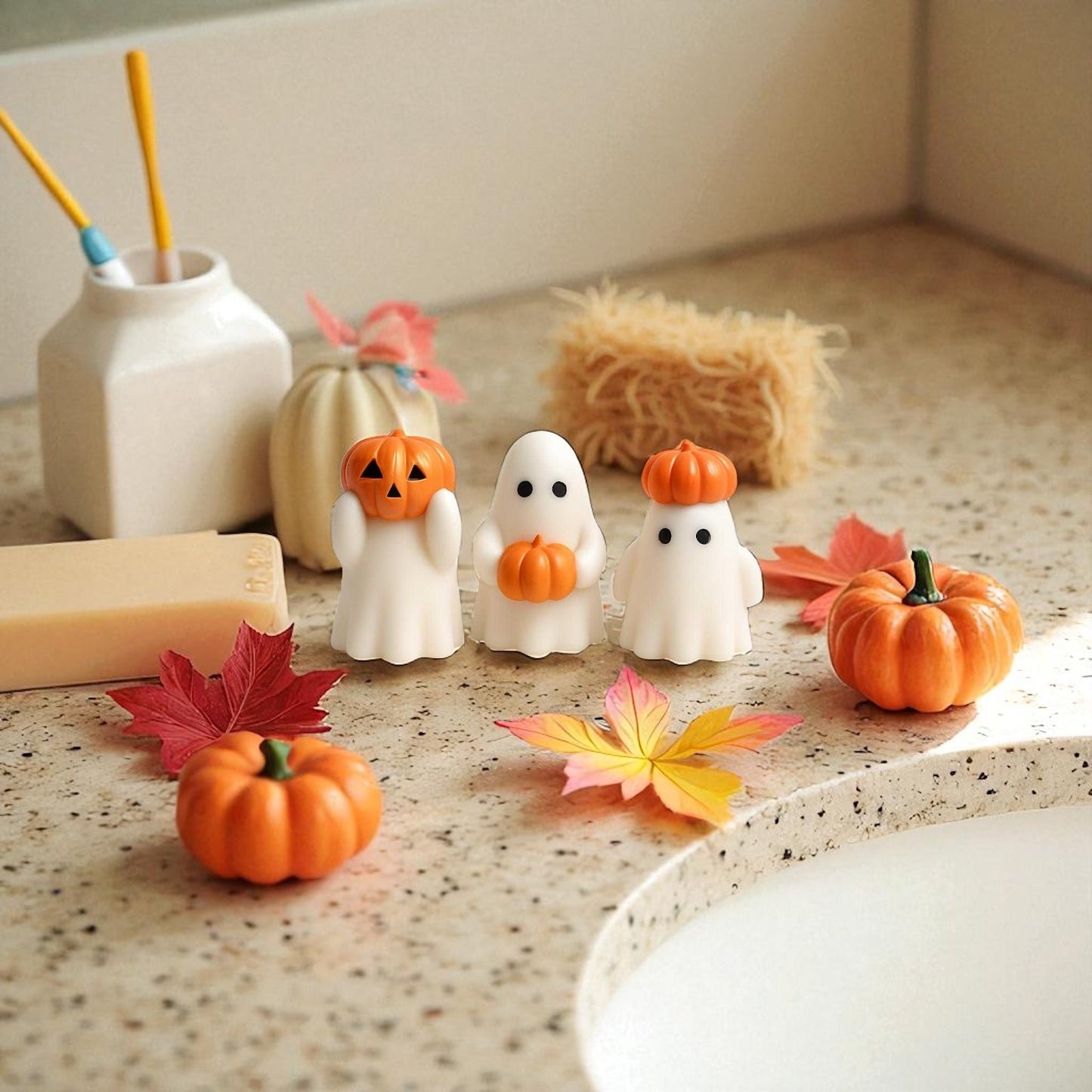 ๐ 3 Ghost Pumpkin Soap Set โ Cinnamon Essential Oil